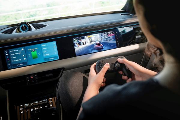 更舒适、更智能、更悦享：保时捷纯电动 Macan 再升级(图1)